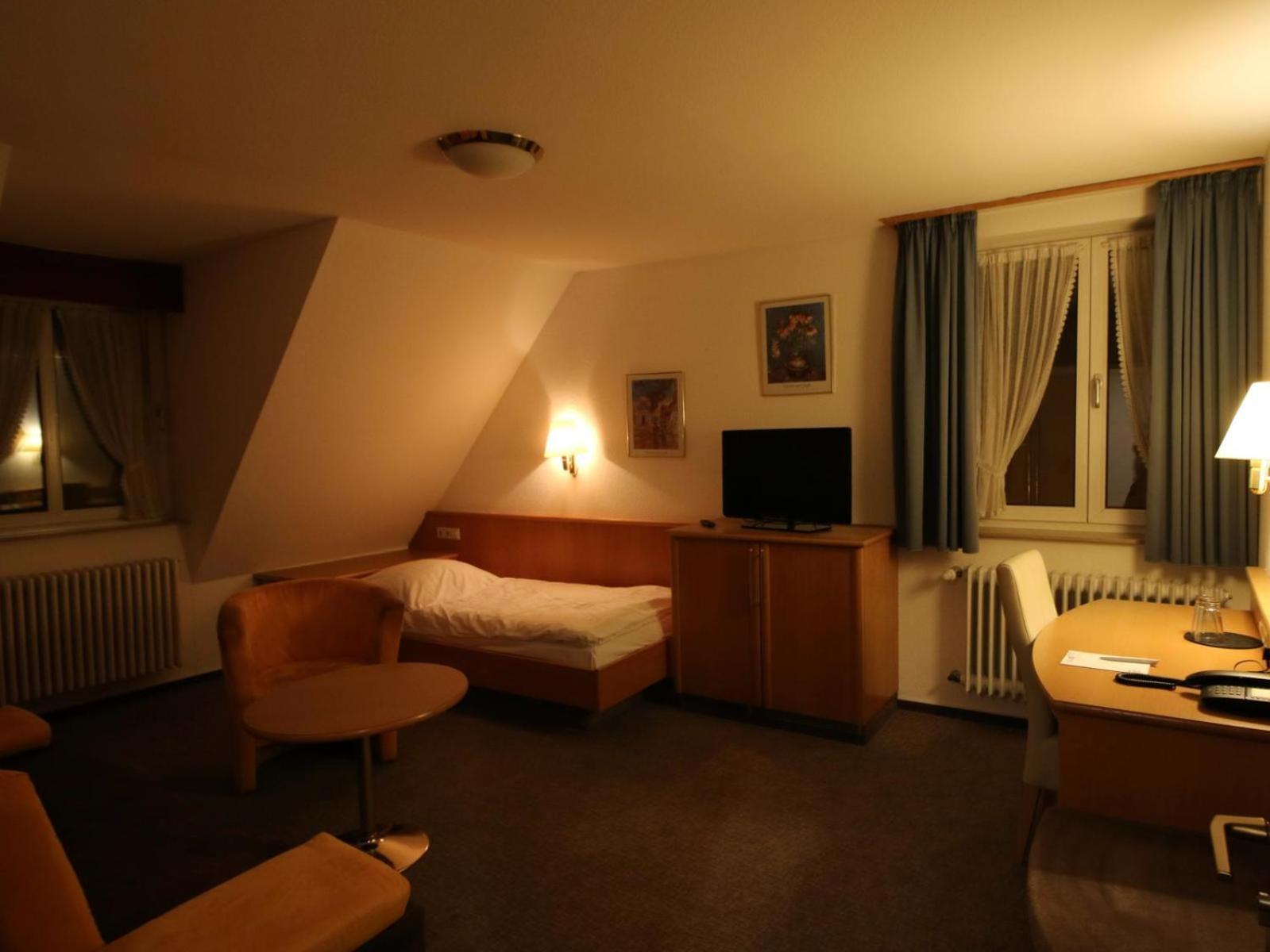 Hotel Gasthof Baeren Weingarten  Exterior foto
